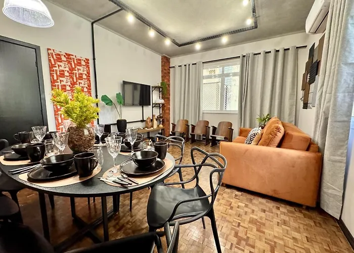 Três Quartos, Gigante e confortável Prox Hard Rock by UROOMS